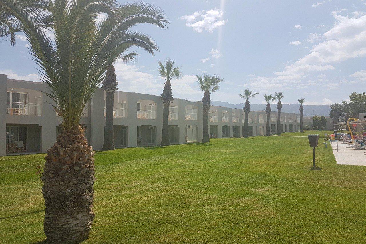 Akti Coast Club Hotel Marmári Közelben fotó