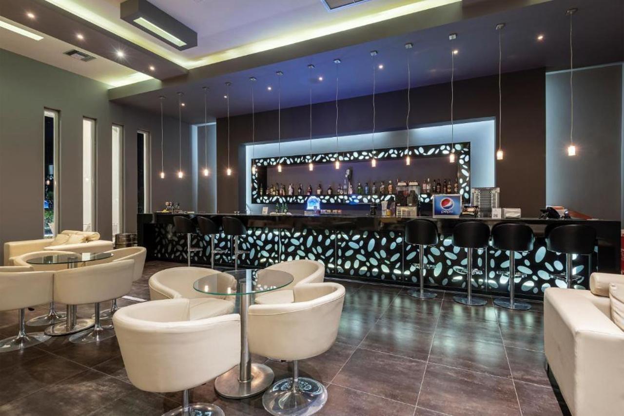 Akti Coast Club Hotel Marmári Kültér fotó