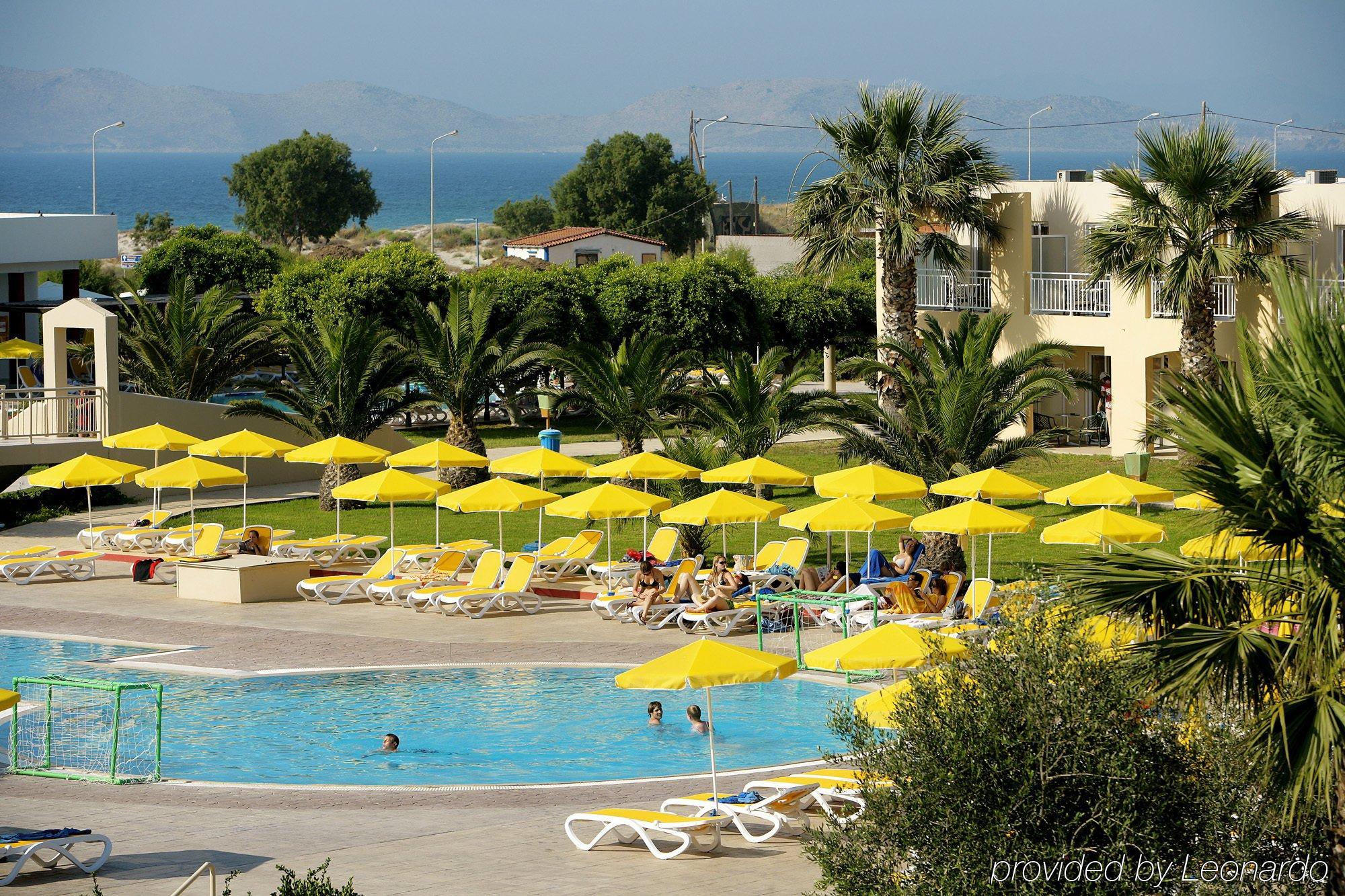 Akti Coast Club Hotel Marmári Kültér fotó